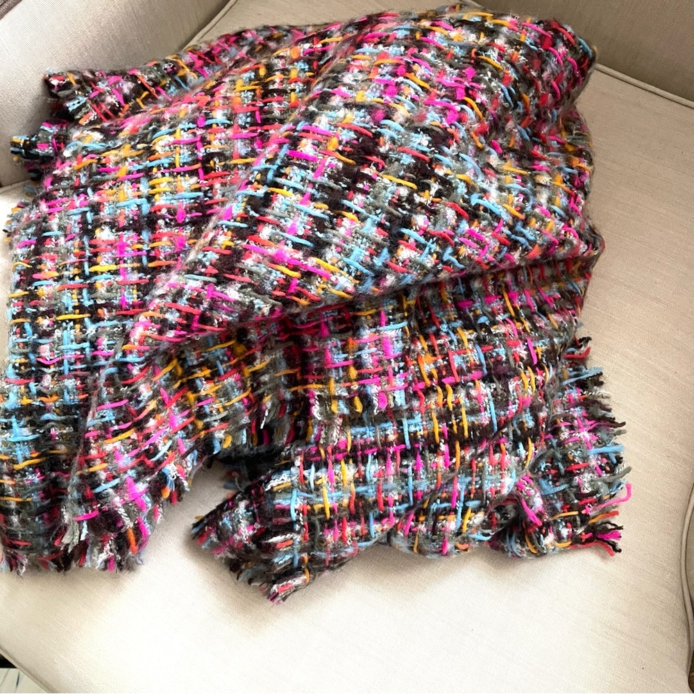 🩷 New with tag Zara large reversible tweed texture scarf wrap shawl serape